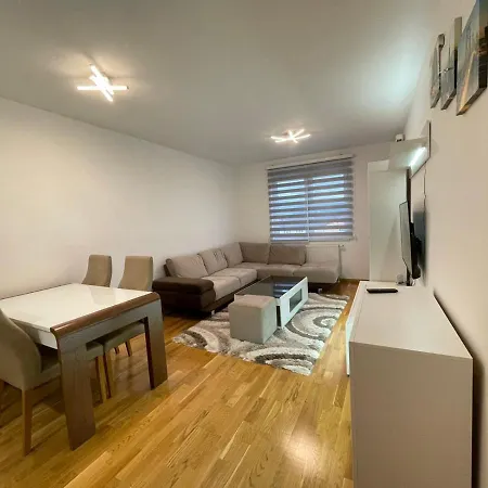 Lux Apartman Winter Pale